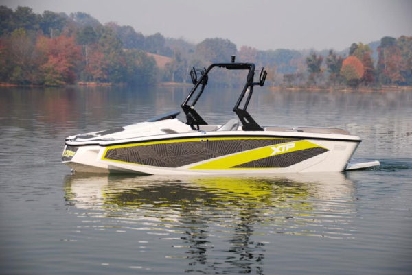 Monster Tower HS-1 Wakeboard Tower Farbe silber